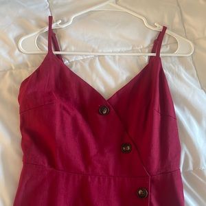 MIDI length red linen dress. V neck style with slit. Size M, adjustable straps.